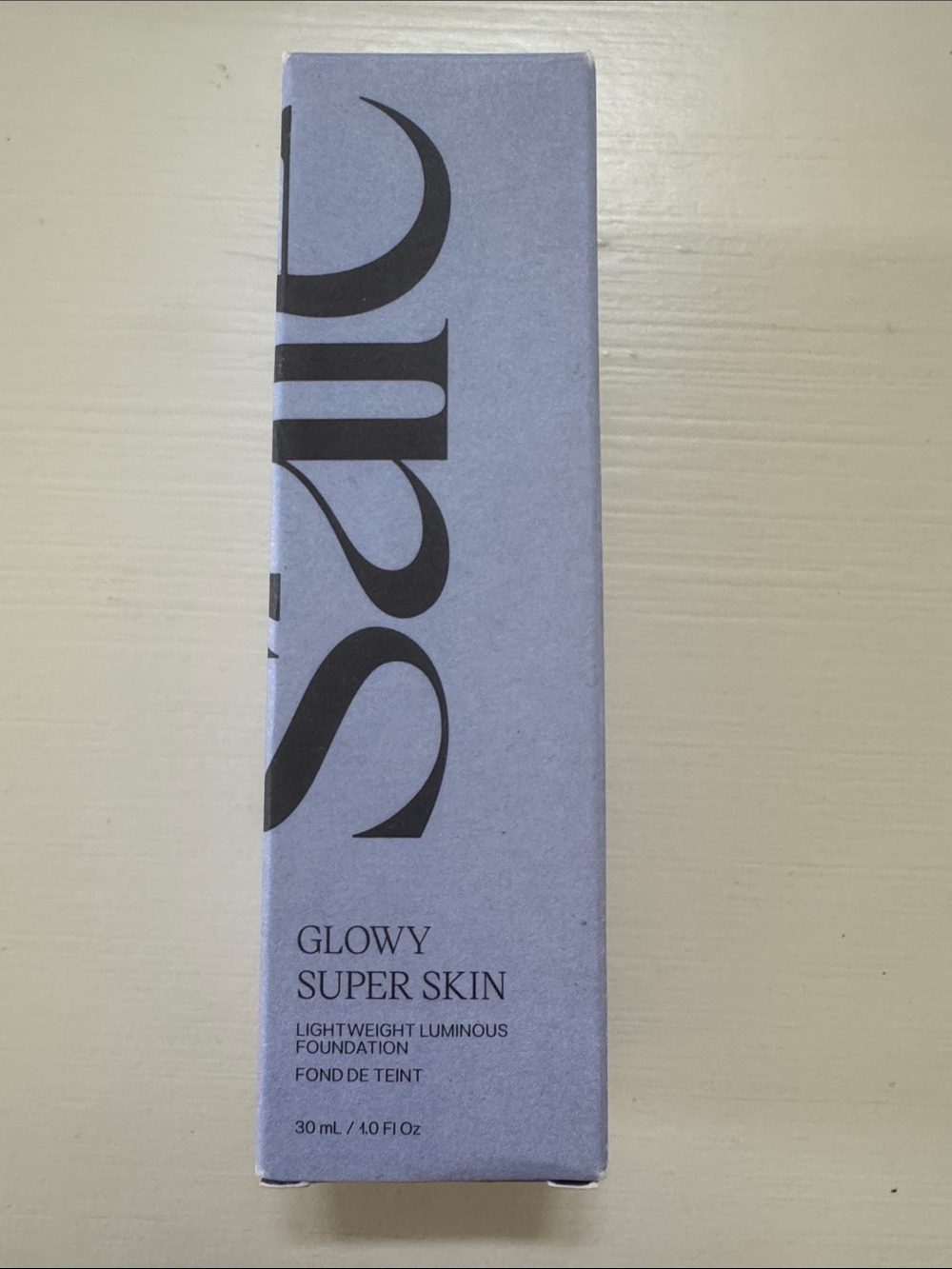 Glowy Super Skin Lightweight Luminous Foundation - Shade 2